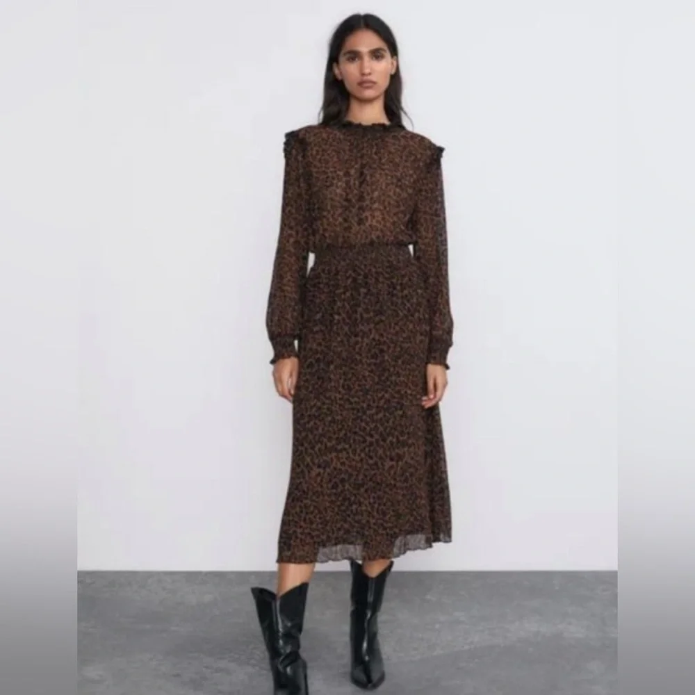 🆕 Zara Leopard Print Chiffon Midi Dress Sz XS